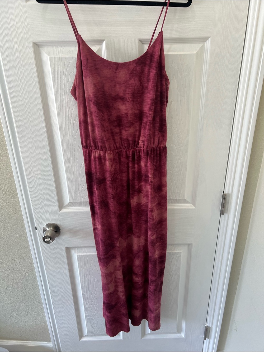 Old Navy Wine Tie-Dye Midi Dress